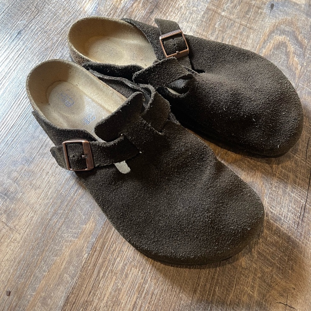 Mocha Suede Birkenstock Boston